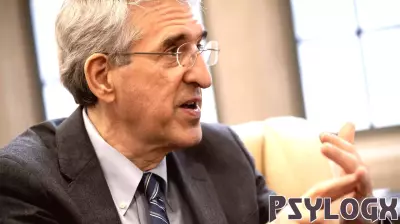 Salovey to teach introductory psychology for first time in 23 years