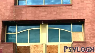 What We Lose When Malls Shut Down